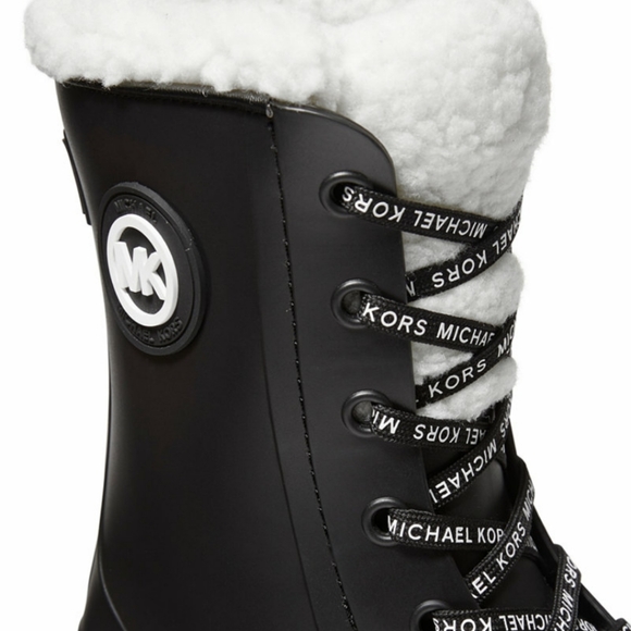 Rain Boots - Picture 4 of 5